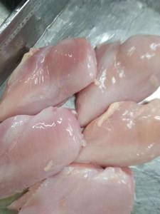 Poitrines de poulet sans os ni peau - Product Image 1