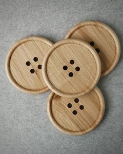 Offre spéciale Sous-verres et napperons de luxe solides ronds carrés en noyer et bambou écologiques faits à la main pour banquet de mariage - Product Image 5