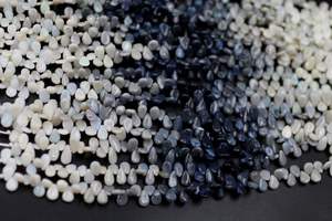 ลูกปัดโอปอลสีดำจากออสเตรเลีย4X6MM เส้นใยขนาด8นิ้วลายลูกแพร์เกรด AAA อัญมณีแบบหลวม - Product Image 3