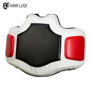 El protector de pecho de cuero ligero para entrenar Muay Thai Karate y boxeo maximiza la movilidad y la caja de energía Embalado Equipo DE BOXEO - Product Image 2