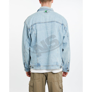 Stylish Winter <b>Denim</b> <b>Jacket</b> for Men Custom Made Polyester/Cotton Outerwear Solid Color <b>Lightweight</b> Durable Fashionable Front - Product Image 2