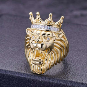 Bague Chevalière de Luxe en Argent Sterling 925 avec Diamant Moissanite et Tête d'Animal, Motif Couronne, pour Acheteurs de Bijoux en Gros - Product Image 1