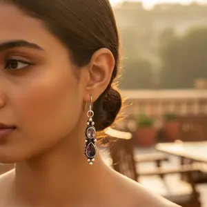 ต่างหูเงินแท้ 925 ชุบทอง ประดับพลอยสำหรับผู้หญิง ประกอบด้วยพลอยอะมีทิสต์ มุก และเพชร เหมาะสำหรับงานแต่งงาน งานปาร์ตี้ สัญลักษณ์คริสเตียน สีโรสโกลด์ - Product Image 1