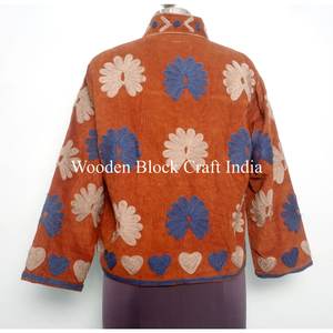 Chaqueta Étnica con Bordado Tradicional, Chaqueta Bomber de Diseño Hecha a Mano para Mujer, Chaqueta Cotrise Artística Inspirada en la Herencia - Product Image 6