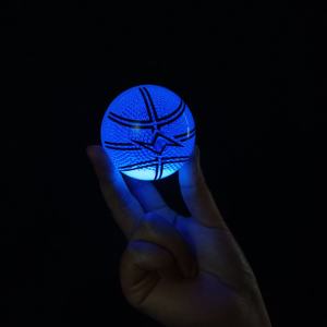 POPGLO Balle de sport rougeoyante de 2.5 pouces pour tennis - Product Image 4