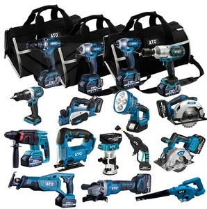Disponible para la venta: Juego de herramientas Makita LXT1500 de 18 V y 15 piezas, taladro inalámbrico de iones de litio - Product Image 1