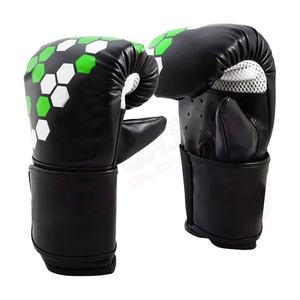Venta al por mayor MMA personalizado impreso negro-ganador de alta resistencia de cuero PU guantes de boxeo para entrenamiento de artes marciales guantes de Equipo de Boxeo - Product Image 1