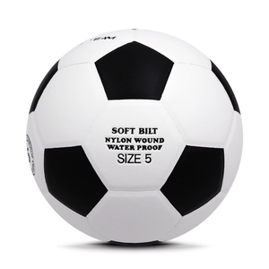 Balón de Fútbol de Cuero PU Ligero Cosido a Máquina con Unión Térmica, Precio Económico, Talla 5, Alta Calidad, Logotipo Personalizado, Partido Oficial - Product Image 4