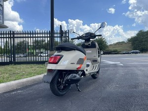 CONVENIENTE Nuovo Scooter-Ciclomotore <span class=keywords><strong>Vespa</strong></span> GTV 310 2026 pronto per la spedizione in tutto il mondo - Product Image 2