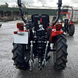 Livraison gratuite VST Fieldtrac 180D tracteur agricole avec chargeur à fixation rapide et godet 4WD 18.5HP moteur Diesel 540 PTO 3 points d'attelage - Product Image 1