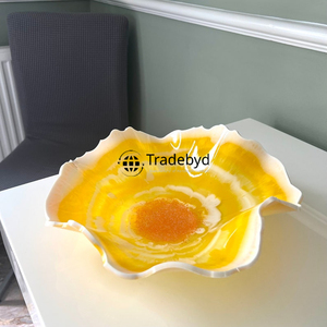Tazón de resina sutil para decoración de cocina funcional y mínima Tradebyd - Product Image 1
