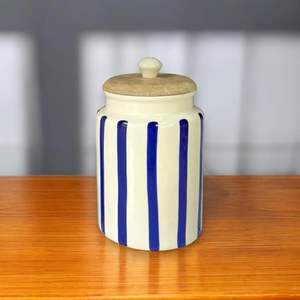 Pot en céramique artisanal pour le rangement et l'organisation de la cuisine, pot en céramique élégant pour la maison, la cuisine et la salle à manger, prix abordable - Product Image 1