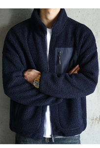 Veste en fourrure de mouton berbère sur mesure avec poche zippée sur le devant, vêtement d'extérieur en sherpa pour homme - Product Image 2