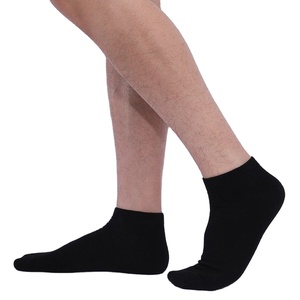 Chaussettes de sport unisexes personnalisées avec logo, chaussettes de sport décontractées pour enfants, respirantes, écologiques, pour le tennis, le yoga - Product Image 4