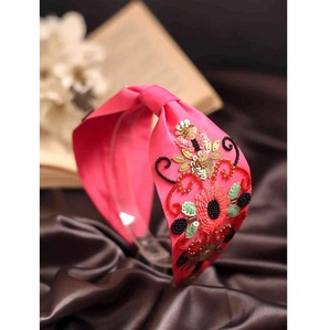 Diadema de perlas y semillas de moda para mujeres y niñas con elementos decorativos multicolores y diseño elegante de primera calidad - Product Image 4