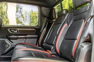 RAM 1500 Hennessey TRX Mammoth 900 2021, faible kilométrage, boîte de vitesses automatique, direction à gauche, pneus R20, état sombre - Product Image 5