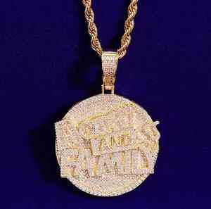 Colgante de diamante de moissanita helado familia dinero personalizado colgante de hip hop para fiestas y regalos comprar Plata de Ley 925 - Product Image 1