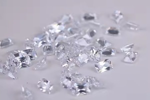 0.25 CT & 0.75 CT Radiant Cut Naturel Incolore Diamant Pierre Lâche pour Bijoux GIA Certifié pour Anneau Bande Boucle D'oreille Pendentif - Product Image 2