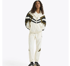 Conjunto de chándal cortavientos de nailon de alta calidad, chándal deportivo personalizado para hombres y mujeres, venta al por mayor con logotipo personalizado, función de maternidad - Product Image 3