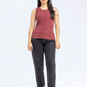 Débardeur de sport en coton 100% tricoté avec logo et taille personnalisés, coupe confortable pour l'été, idéal pour l'entraînement et le yoga pour hommes - Product Image 4