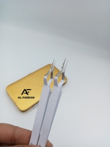 Nouvelle pince à cils en forme d'isolation avec logo personnalisé, pointe pointue précise pour les artistes de cils, acier inoxydable, couleurs noir et blanc - Product Image 6