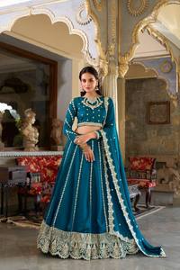 Impresionante color azul azulado Vichitra seda Lehenga Choli con lentejuelas y bordado trabajo para fiesta boda damas de honor funciones - Product Image 2