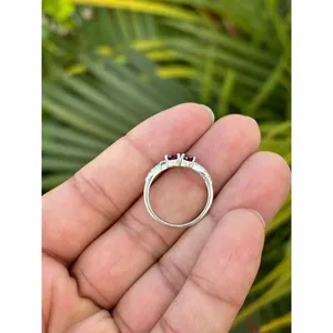 Bague en argent 925 avec grenat rhodolite, sertissage tendance en or rose et plaqué rhodium 18 carats, certifiée CMA, en titane - Product Image 5