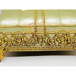 Gran oferta de cajas de joyería de metal de lujo con acabado dorado espejo para bodas o accesorios de joyería Stock a mano - Product Image 4