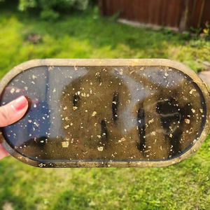 ถาดเรซิ่นตกแต่งหลากสี ถาดจัดระเบียบเครื่องสำอาง ของตกแต่งบ้าน ถาดเรซิ่นทรงรี ถาดวางของบนโต๊ะเครื่องแป้ง คุณภาพสูง - Product Image 1