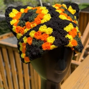 Gorro de Punto de Invierno con Orejas de Gato Bordadas a la Moda, Hecho a Mano, Estilo Urbano, Unisex, Personalizado por el Fabricante, Listo para Viajar - Product Image 3