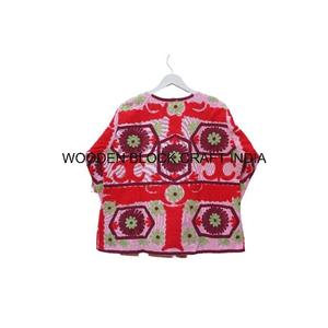 Suéter Rajastan Hecho a Mano con Bordado Suzani de Algodón con Diseño Floral, Ecológico, Transpirable, Grueso, para Invierno, Corte Regular, Cuello en V - Product Image 6