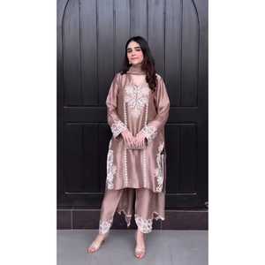 LANCEMENT DU NOUVEAU DESIGNER MODERN PARTY WEAR FARSHI SALWAR TISSU CRÊPE NATUREL LOURD SOIE BRODERIE CODAGE SEQUENCE TRAVAIL - Product Image 1