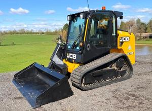 Chargeurs sur pneus JCB 270, système hydraulique de qualité supérieure pour un fonctionnement fluide, technologie de pointe et livraison rapide dans le monde entier - Product Image 3