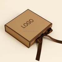 Boîte cadeau rigide pliable magnétique de haute qualité, emballage en carton avec logo personnalisé et gaufrage
