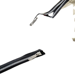 Nouveau design à la mode Bomber Jacket Meilleure vente Vêtements chauds faciles à porter Bomber Veste d'hiver pour hommes - Product Image 6