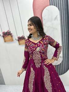 Lehenga Choli de festival de qualité supérieure avec broderie et travail de séquence - Product Image 6