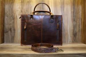 Sac à main en cuir de vachette outillage à main sculpture sac à main Western, sac fourre-tout Western, sac à main en cuir repoussé à la main, porte-documents en cuir - Product Image 3