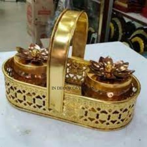 Fully High Grade Gold Plated Luxurious Quality Metal Wire Made Wedding Gift <b>Basket</b> With <b>Flowers</b> Designer Handle In Lowest Price - Product Image 3