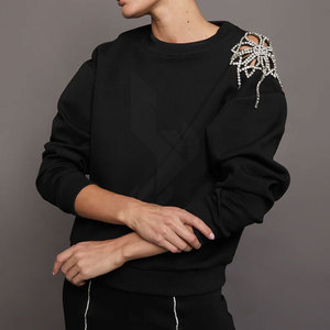 Ropa de calle de invierno de moda para mujer, Sudadera con capucha con logotipo frontal adornado con diamantes de imitación, manga larga, ajuste holgado, diseño transpirable - Product Image 3