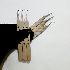 Pince à épiler pour extensions de cils de haute qualité en acier inoxydable, à 90 degrés, avec revêtement en poudre argentée, antistatique, à pointe fine et prise en main confortable - Product Image 4