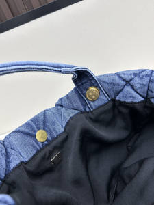 Sac à bandoulière pour femme en denim rétro matelassé avec chaîne, design plissé, grande capacité, sac élégant, nouveauté 2025 - Product Image 5