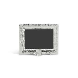 Stylishly designed metal <b>photo</b> <b>frame</b> with intricate artwork and classic charm for elegant wall or tabletop display - Product Image 1