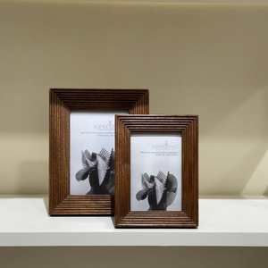 Cadre photo en bois bricolage Affichage minimaliste Guide PDF fait à la main Téléchargement étape par étape Image disponible - Product Image 1