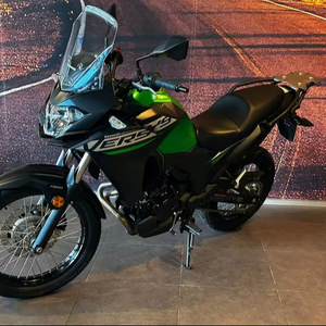 Explore nuestra nueva Kawasaaki KLE300 Versys-X 300 2025 de alta calidad LISTO PARA SER ENVIADO A TODO EL MUNDO - Product Image 1