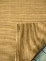 Fabrikpreis Moderne Naturfarbene Indische Jute-Baumwoll-Teppiche Handgewebtes Geripptes Design Leichtgewichtige Flachgewebte Teppichsets