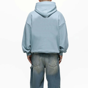 Sweat à capuche bleu surdimensionné pour hommes et femmes avec coupe ample et tissu doux pour un usage quotidien - Product Image 5