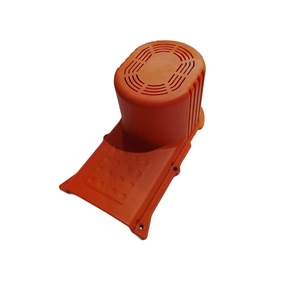 Nuovo Coperchio Motore per Mietitrebbia DAEWOO H120 Rif. 702696 - Pronto per l'Uso Agricolo! - Product Image 1