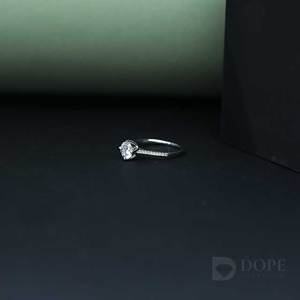 Anillo de compromiso Moissanite Round Diamond Lab creado para acero inoxidable unisex con diseño exclusivo para cada ocasión - Product Image 3