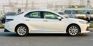 Voiture d'occasion Toyota Camry <span class=keywords><strong>GLE</strong></span> 2.5L berline traction avant modèle 2023, propre et abordable, prête à être expédiée dans le monde entier - Product Image 3