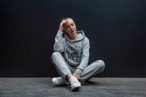 Sweat-shirt à capuche unisexe marron, coupe classique, en coton tricoté, couleur unie, vêtement décontracté pour l'automne - Product Image 5